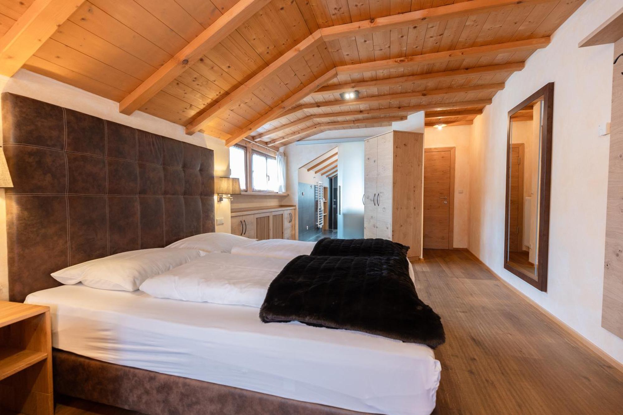 Der Unterwirt Guesthouse And Restaurant Chiusa Ngoại thất bức ảnh