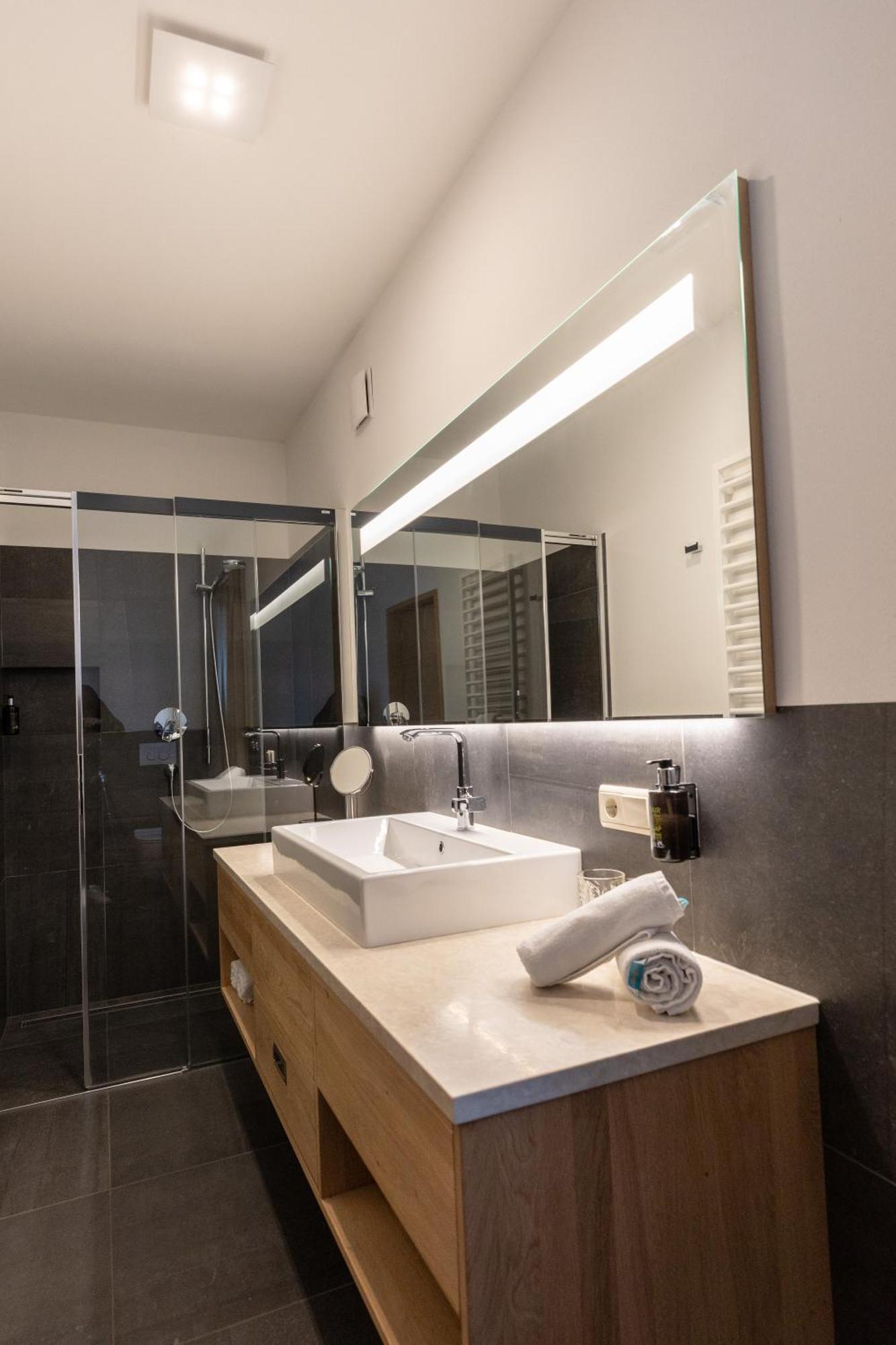 Der Unterwirt Guesthouse And Restaurant Chiusa Ngoại thất bức ảnh